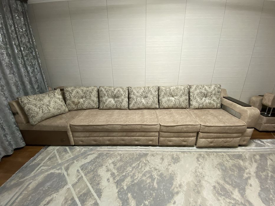 Диван угловой