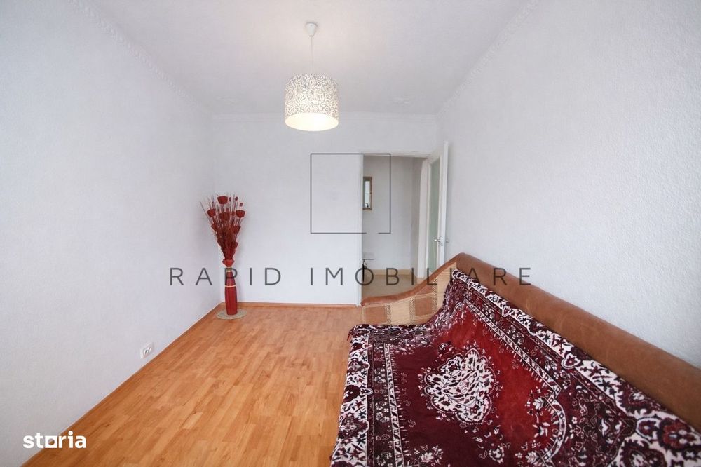 Apartament 3 Camere - Decomandat - Etaj 2/4 - Micro 21