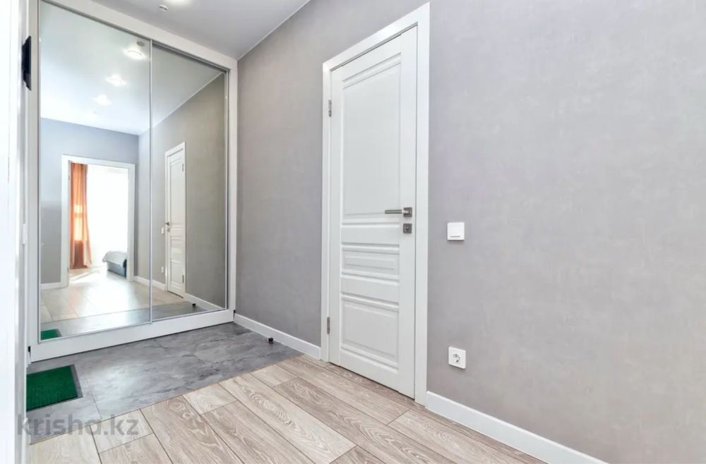 Сдам 2х ком квартиру посуточно