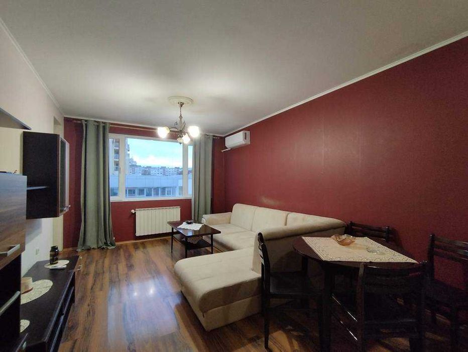 Давам под наем 2-стаен в жк Младост-1