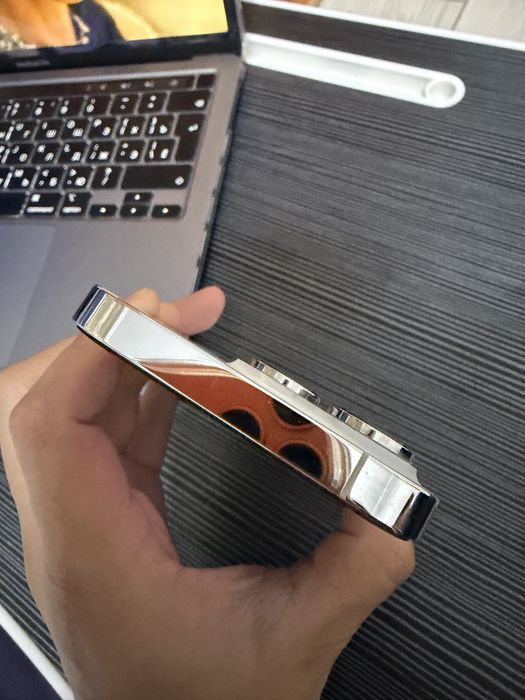 Продам iphone 14 pro 256гб акб 80% в идеале 10/10