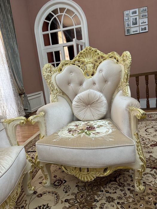 Дубайский мебель ,полный комплект.