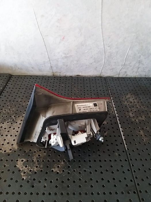 Stop tripla lampa stanga haion audi a4 b7 8e break 8e9945093 484501