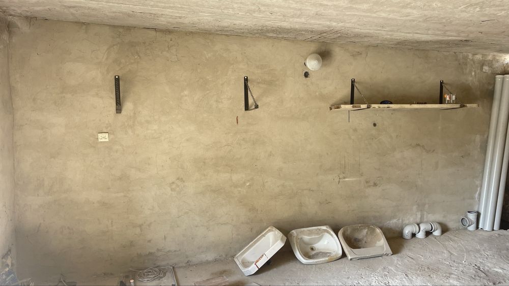 Продам два гаража в гск Каспий