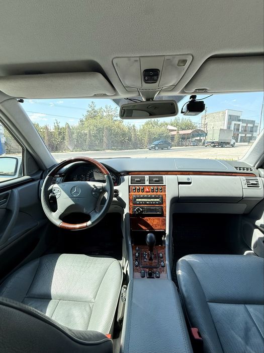 Mersedes w210 e280