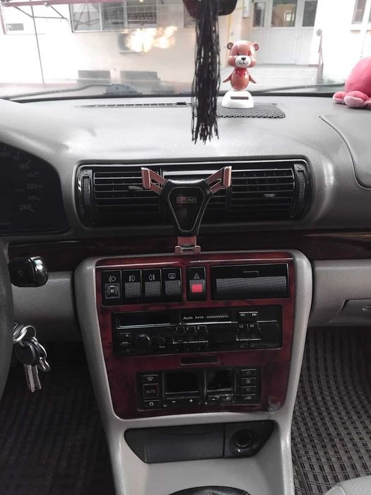 Vand sau Schimb Audi A4 b5 1995