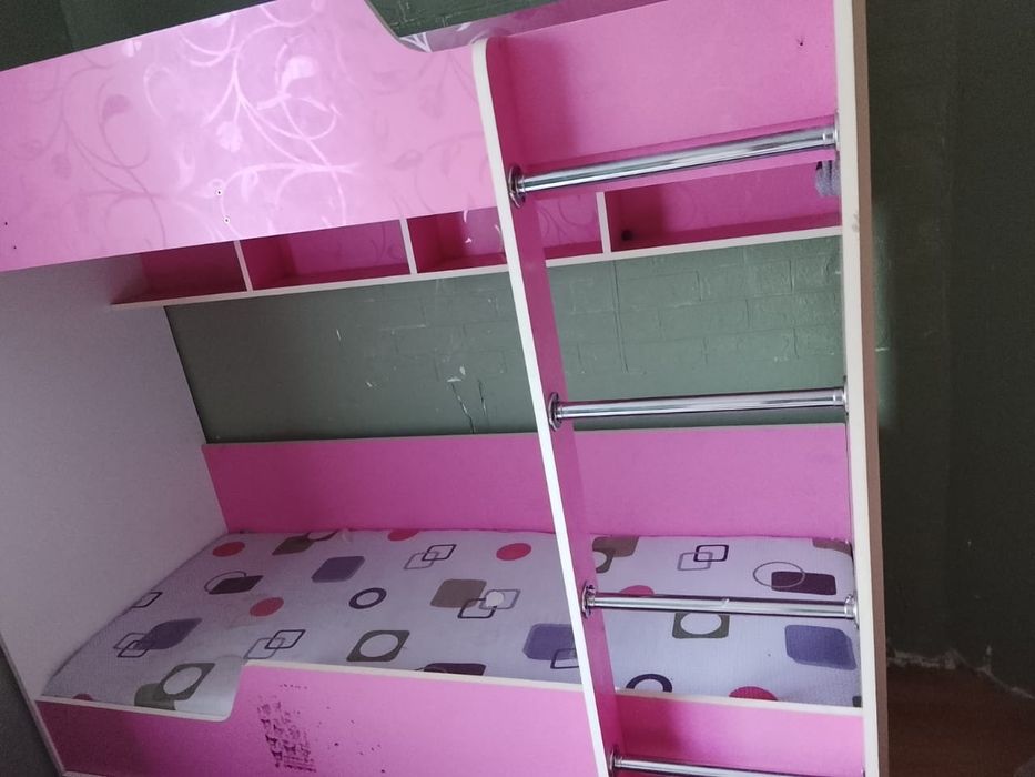 Двухьяростная кровать