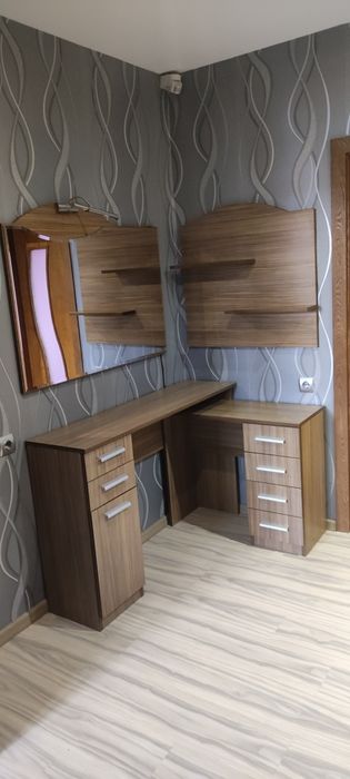 Мебели за обзавеждане