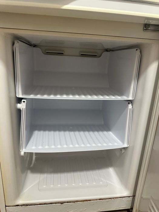 Холодильник Samsung