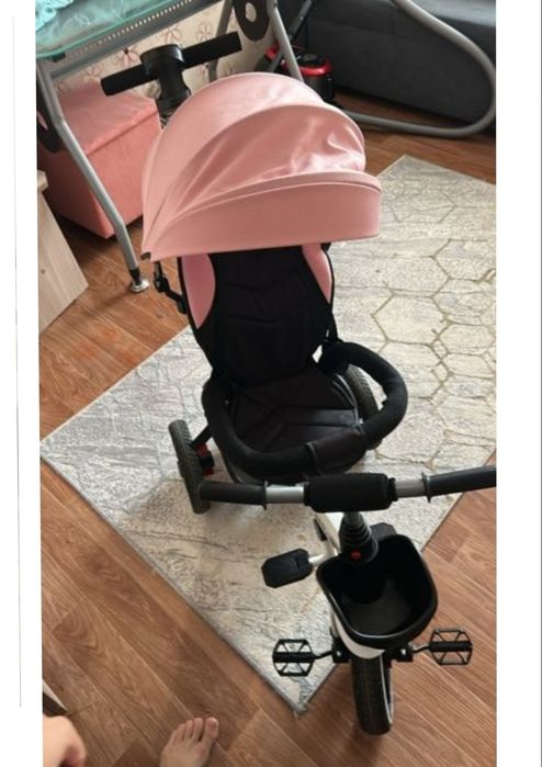 Срочно продается трёхколёсный велосипед