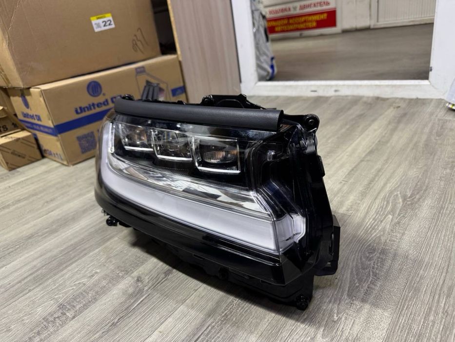 Фара ЛК 300 Лэд от полной