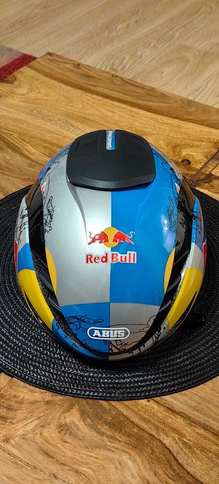 Gamecharger 2.0 helmet Redbull Moviestar casca ciclism