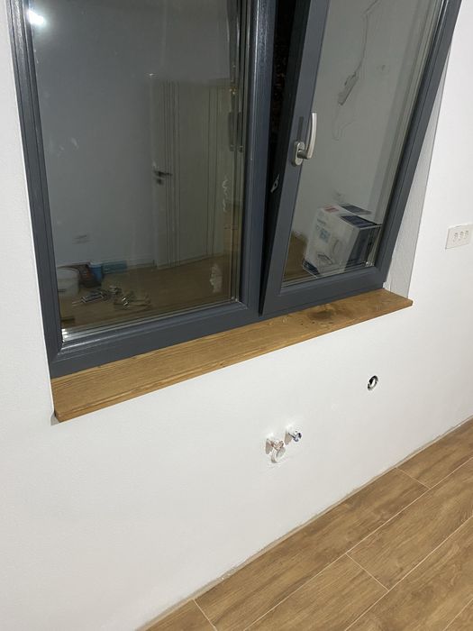 Glafuri din lemn masiv – realizate pe comandă, finisate profesional