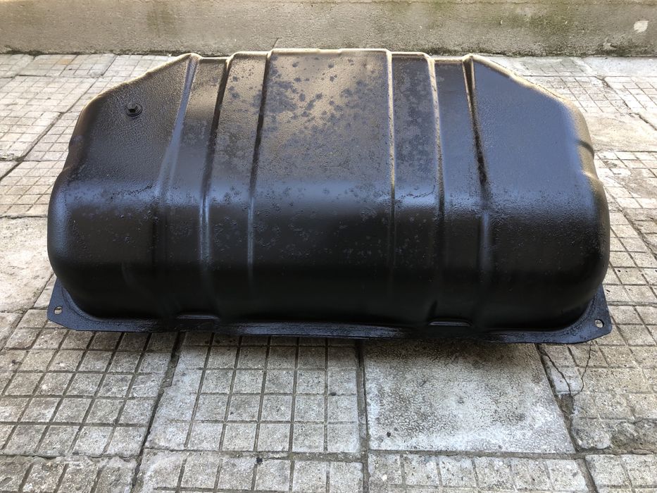 Резервоар за Тойота Ланд Крузер J90 /land cruiser J90 96-02г