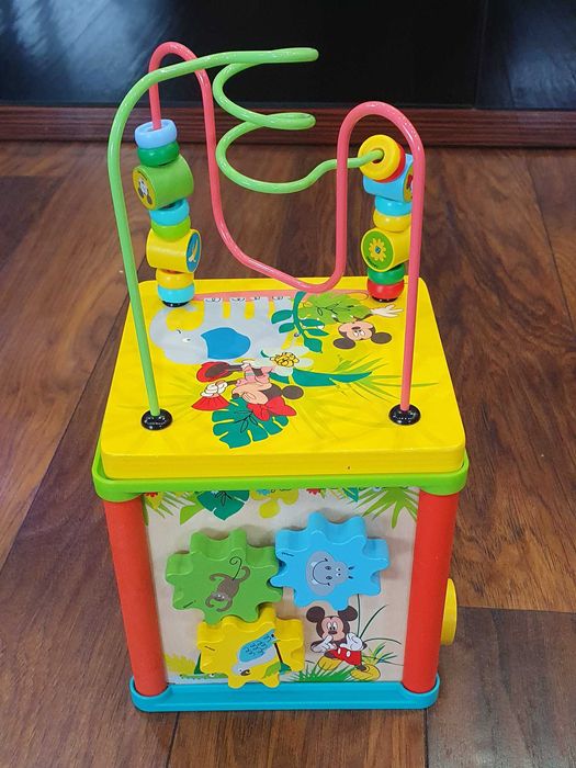 Детска дървена играчка