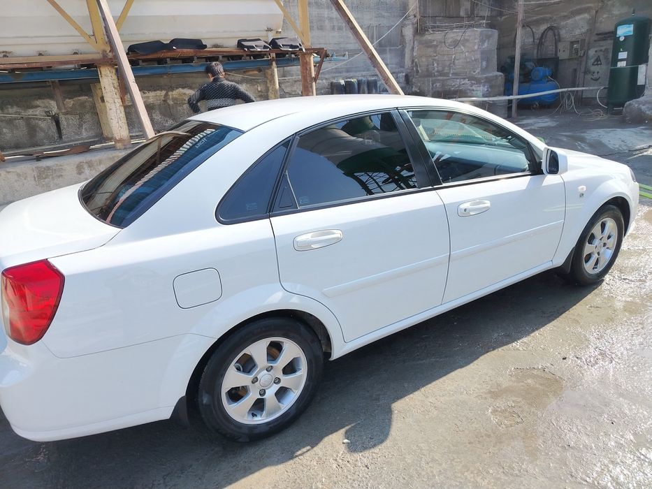 Jentra 1.5 halati zur 1 qul minilgan