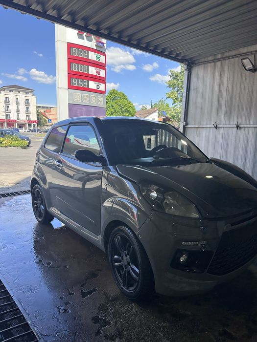 Ligier JS50L, masină categoria B1, 16 ani
