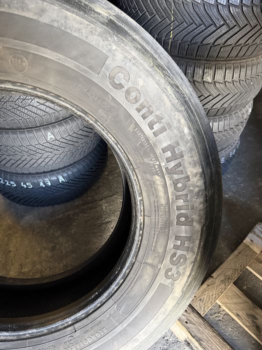 2 anvelope camion directie 315/70/22.5 , Continental , 11 mm !