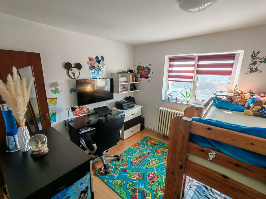 Apartament 3 camere zona Han