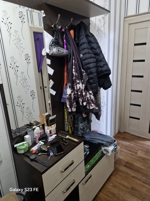 Продам прихожку не дорого