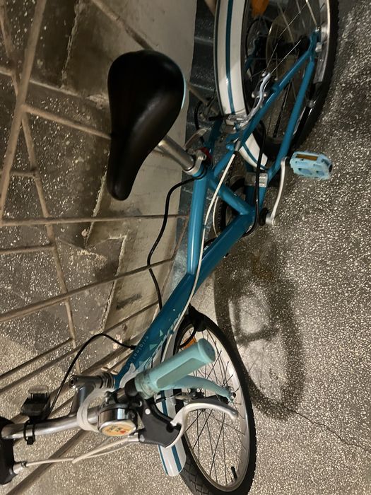 Vand bicicleta  pentru copii