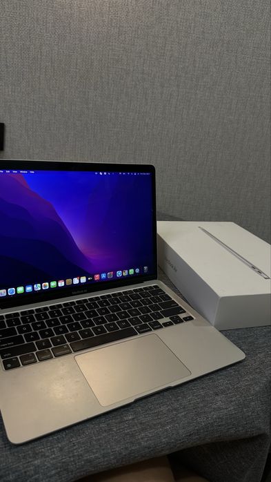Mac book air 13 2020