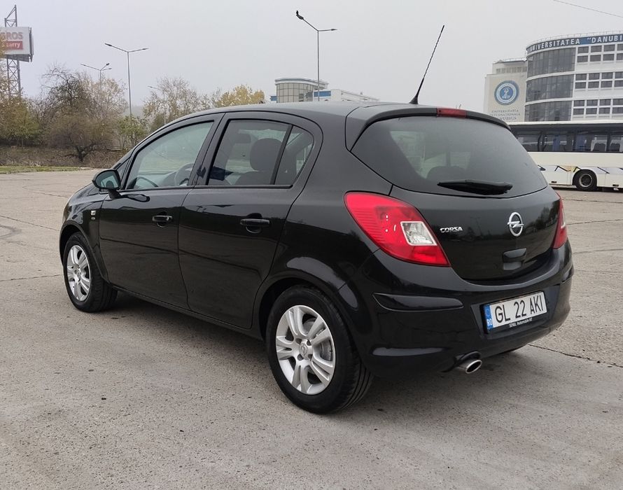 Opel Corsa 1,4 benzină euro 5 import Germania stare excelenta