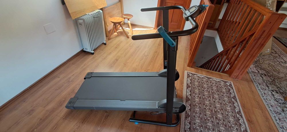 Banda mers nemotorizata Domyos W100, utilizata