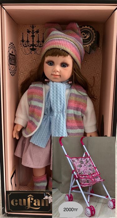 Кукла с коляской