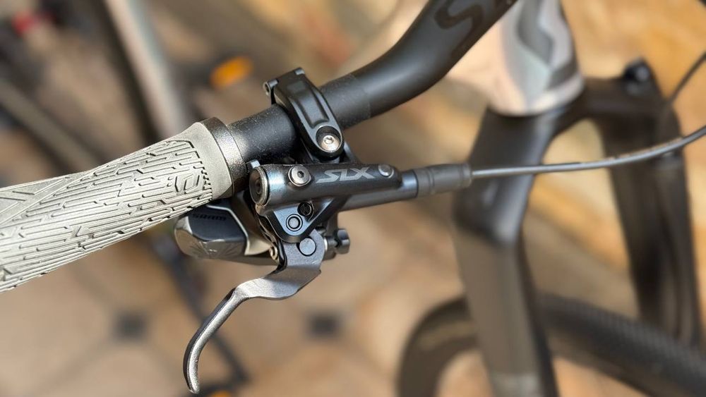 Продам велосипед Scott Sale 910