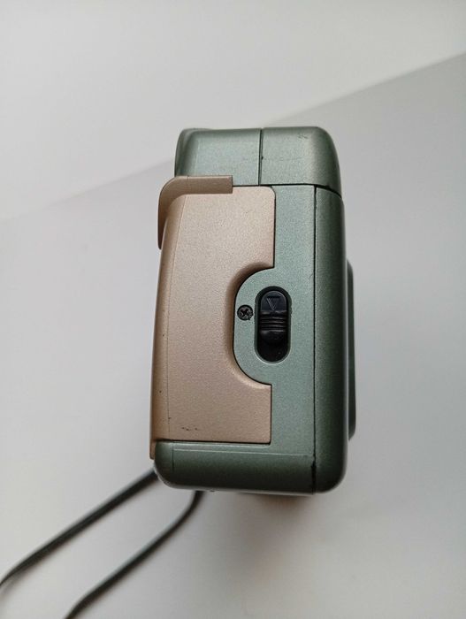 Лентов Фотоапарат-Автоматичен-Polaroid(Работещ)!