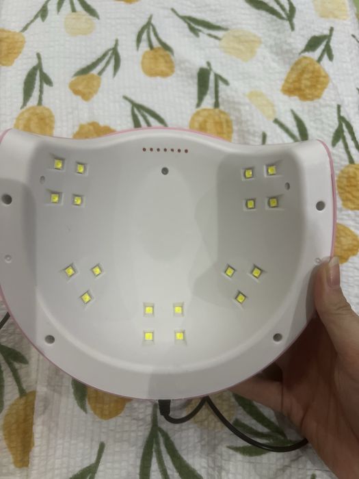 УФ/LED лампа для маникюра