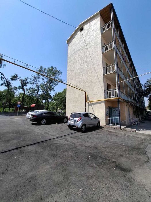 Chilanzar  Ор-р:  Октепа круг, вдоль дороги 2/1/5 Площадь: 54м2