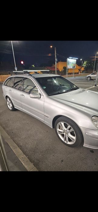 MERCEDES-BENZ E-Class 2005 — imagine 4