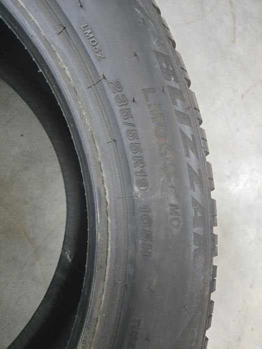 Anvelope iarna 235 55 19 Bridgestone ca si noi