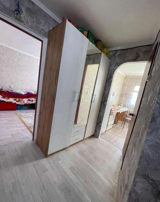 Бір бөлмелі пәтер арендаға беріледі.