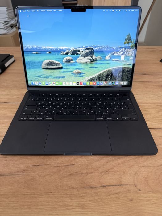 Продам Macbook air m4
