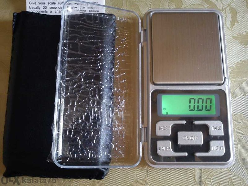 Джобна бижутерска везна до 500 g, точност 0,01 g