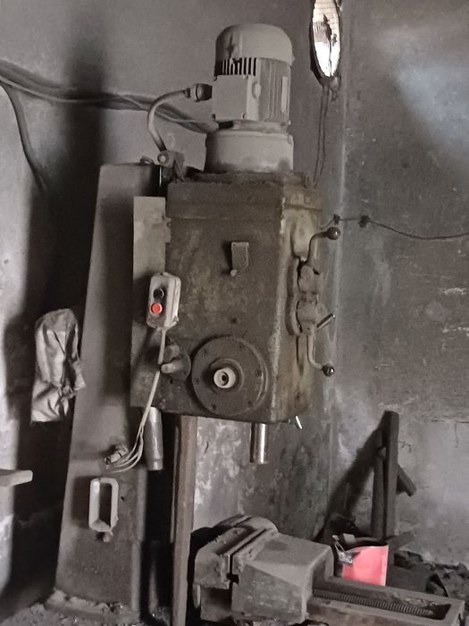 Сверлильные и тачильный станок  продам ,на 380 v