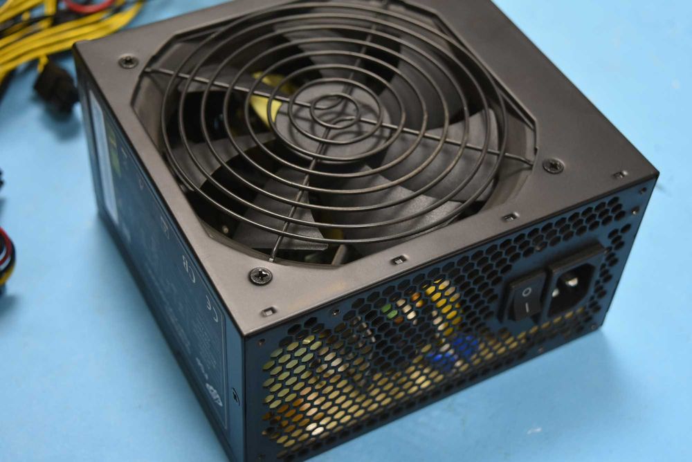 Захранване 700W Fortron FSP700-50ARN
