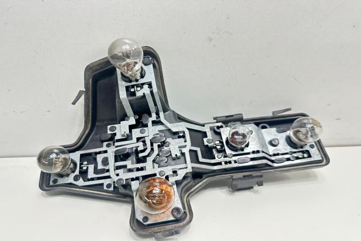 Soclu stanga 1t0945257d Volkswagen VW Touran prima generatie