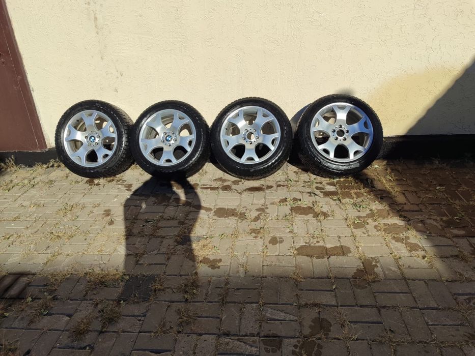 Продам зимние колеса с дисками