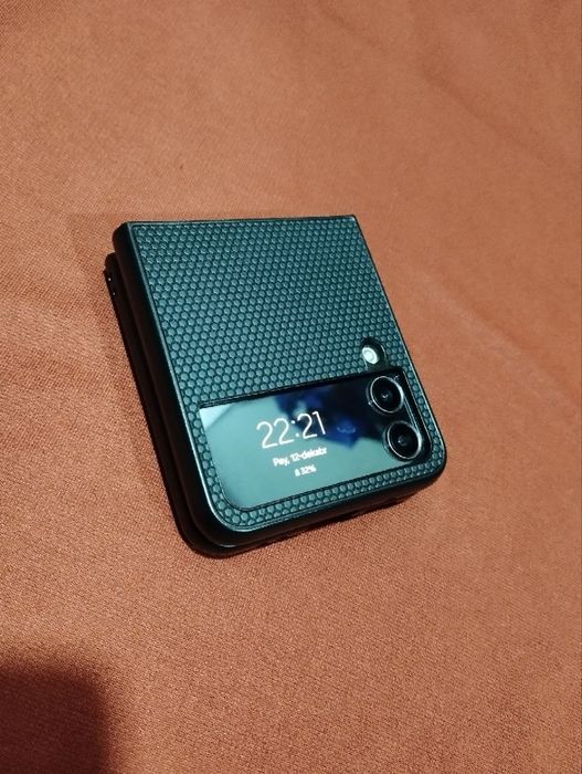 Samsung Z filip4