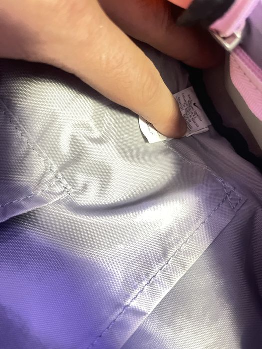 Ghiozdan/Ruxac Nike original cu maner,  roz cu gri cu fermoare si detalii