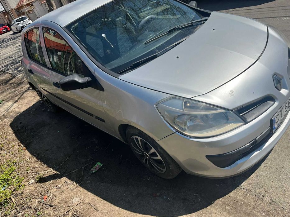 RENAULT Clio 0 — imagine 2