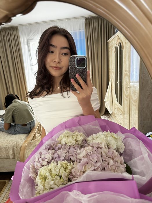 Пиджаки,двойка,бомбер,кофта