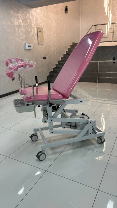 Ginekologik operatsion stol