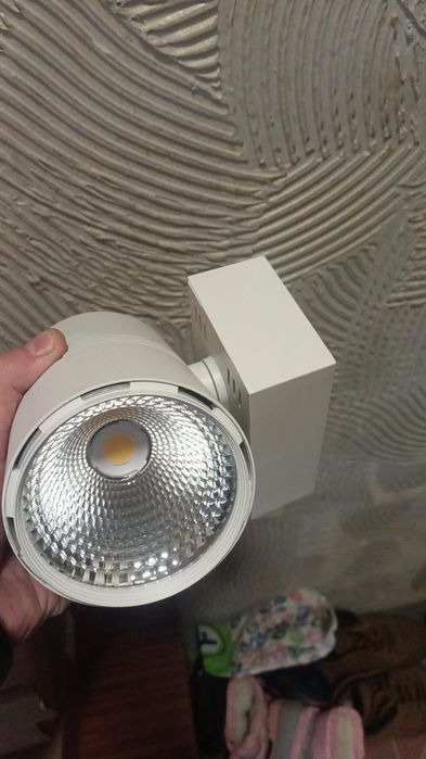 Лэд светильники три штуки