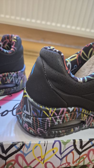 Adidasi Skechers Uno Loving Love dama