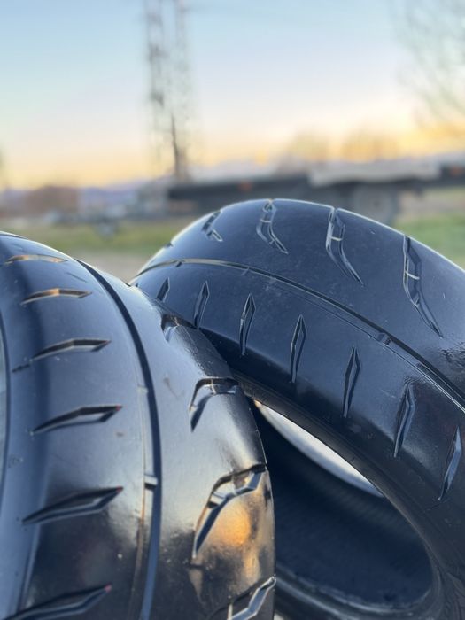 Семи сликове Toyo R888